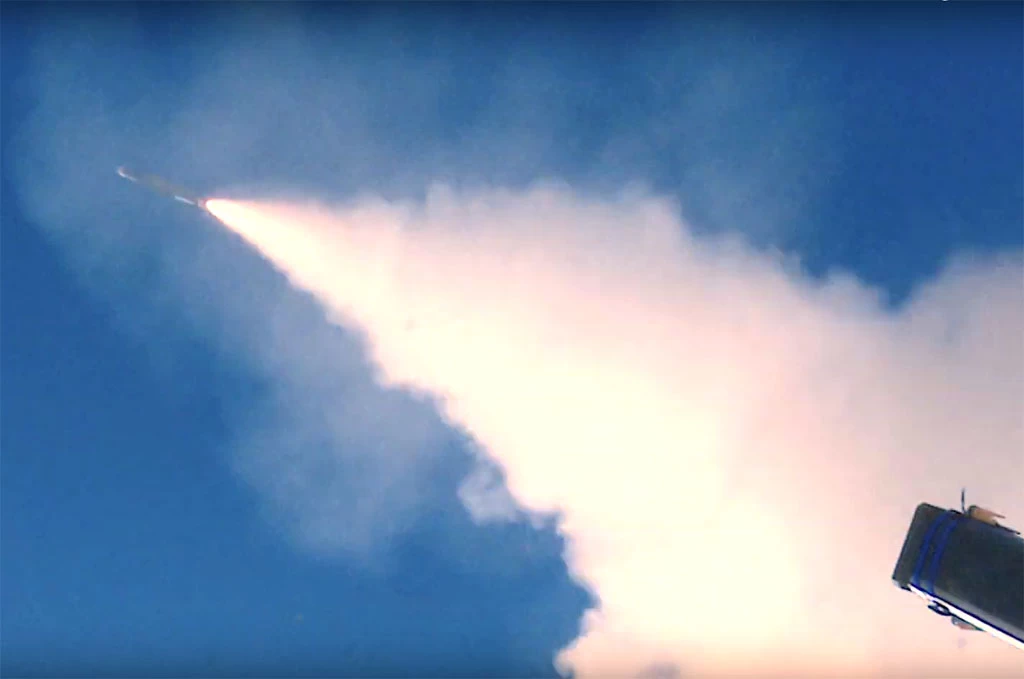 MBDA: Η πρώτη παραγγελία των φονικών CAMM-ER αφορά και το Πολεμικό Ναυτικό